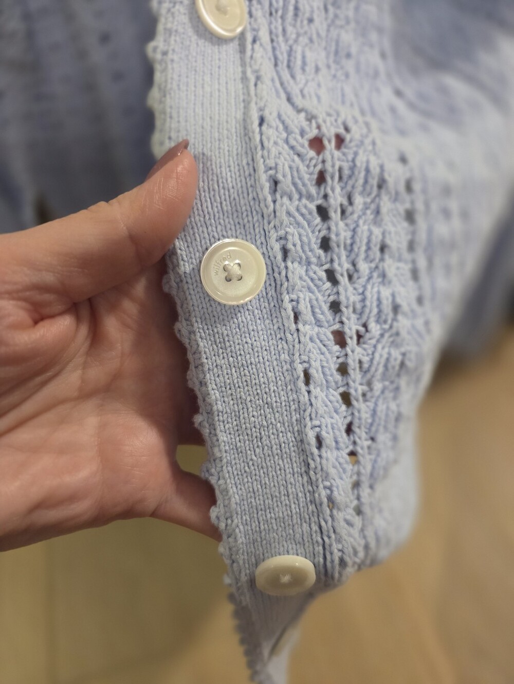 Aritzia Wilfred Reverence Cardigan - Picture 9 of 13